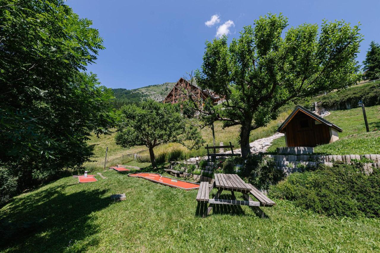 Chalet La Fedora - Appartements De Charme Vaujany Exteriör bild